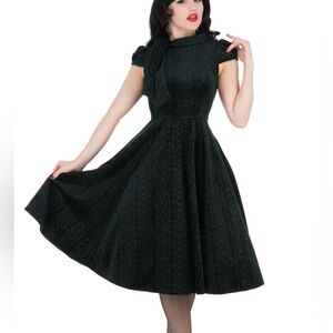 Black/green velvet dress